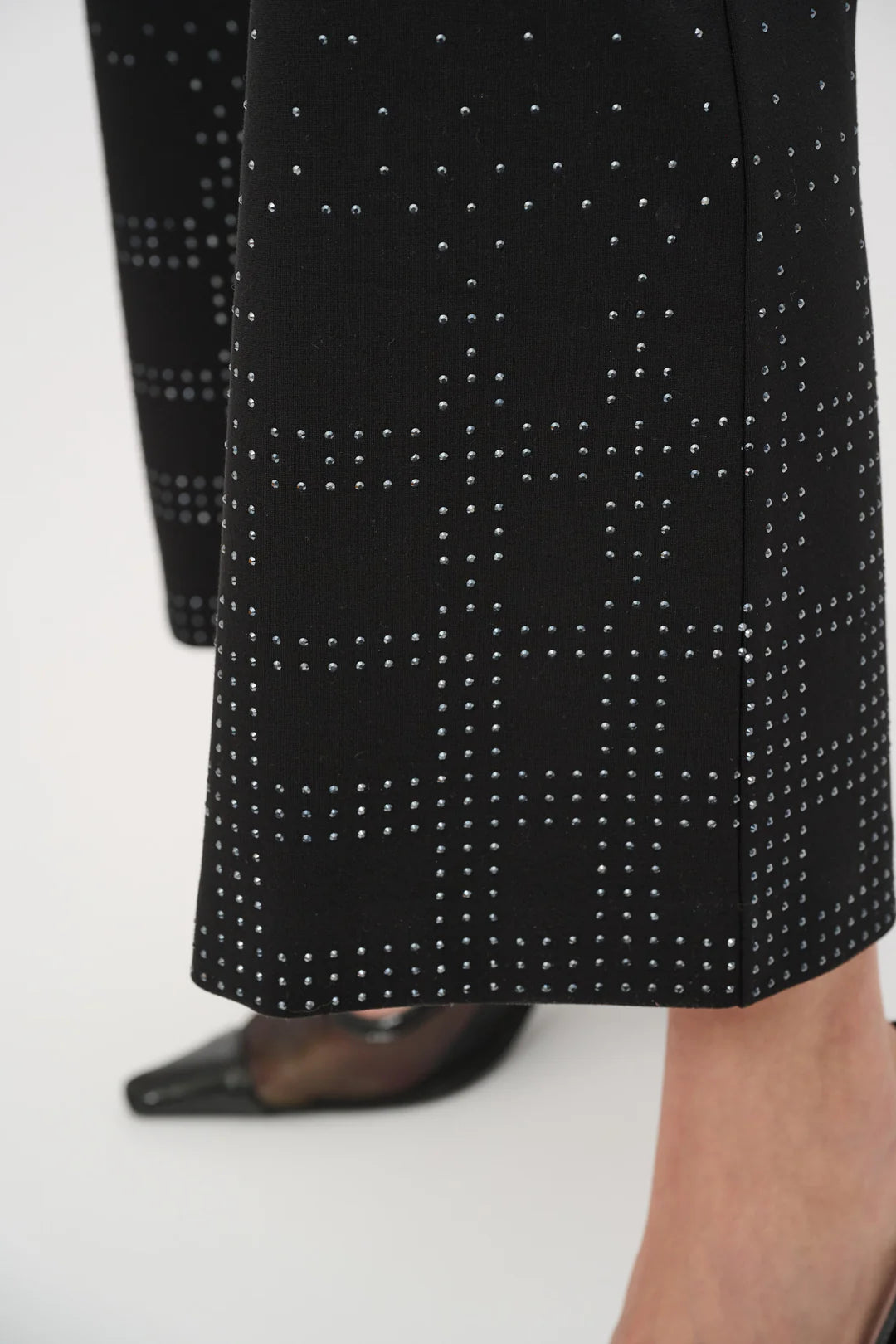 Joseph Ribkoff Mid-rise Flare Trousers - Black - 263927