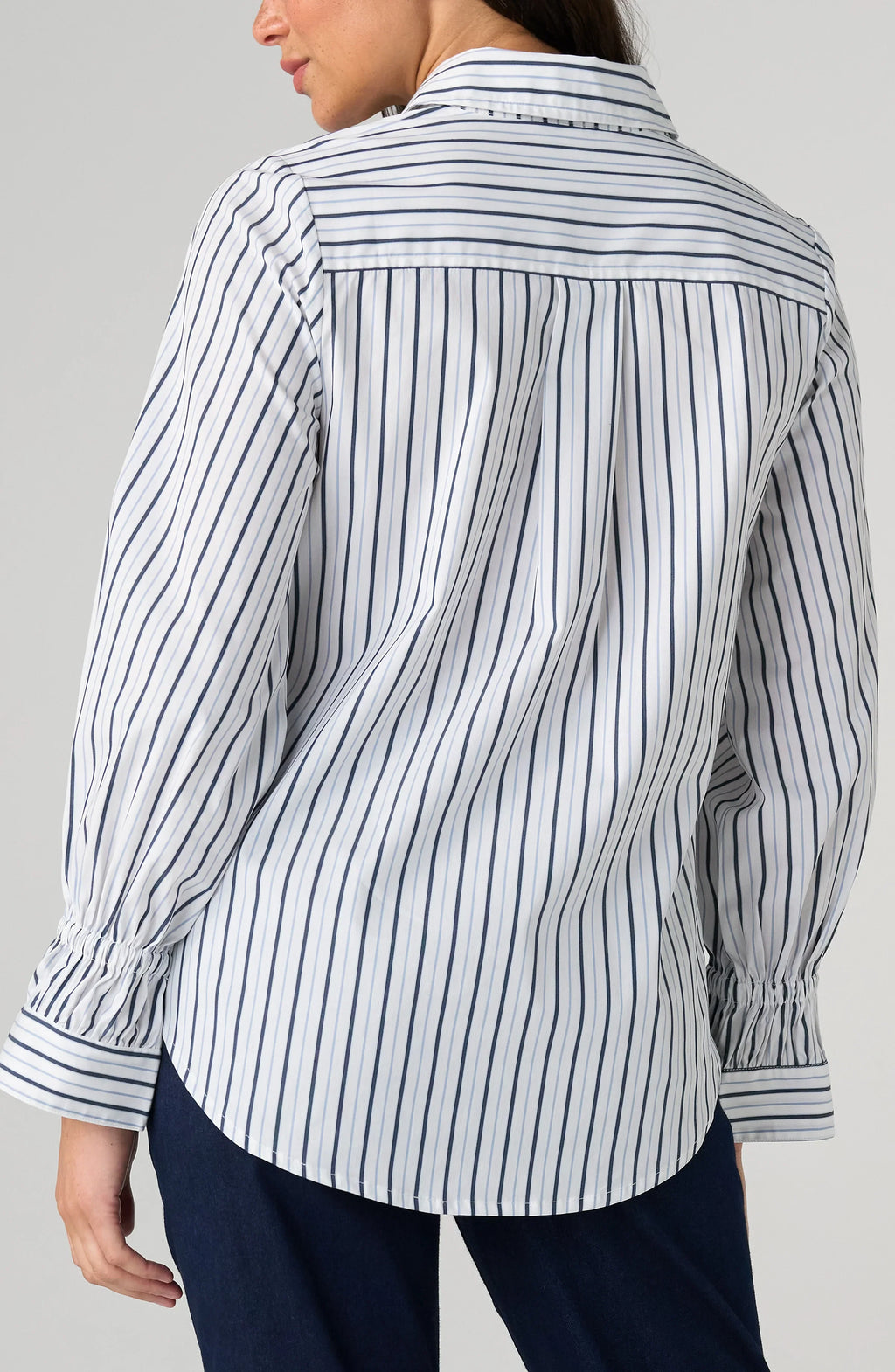 Liverpool - Adjustable Sleeve Button Front Woven Top - White/Navy - 8J54