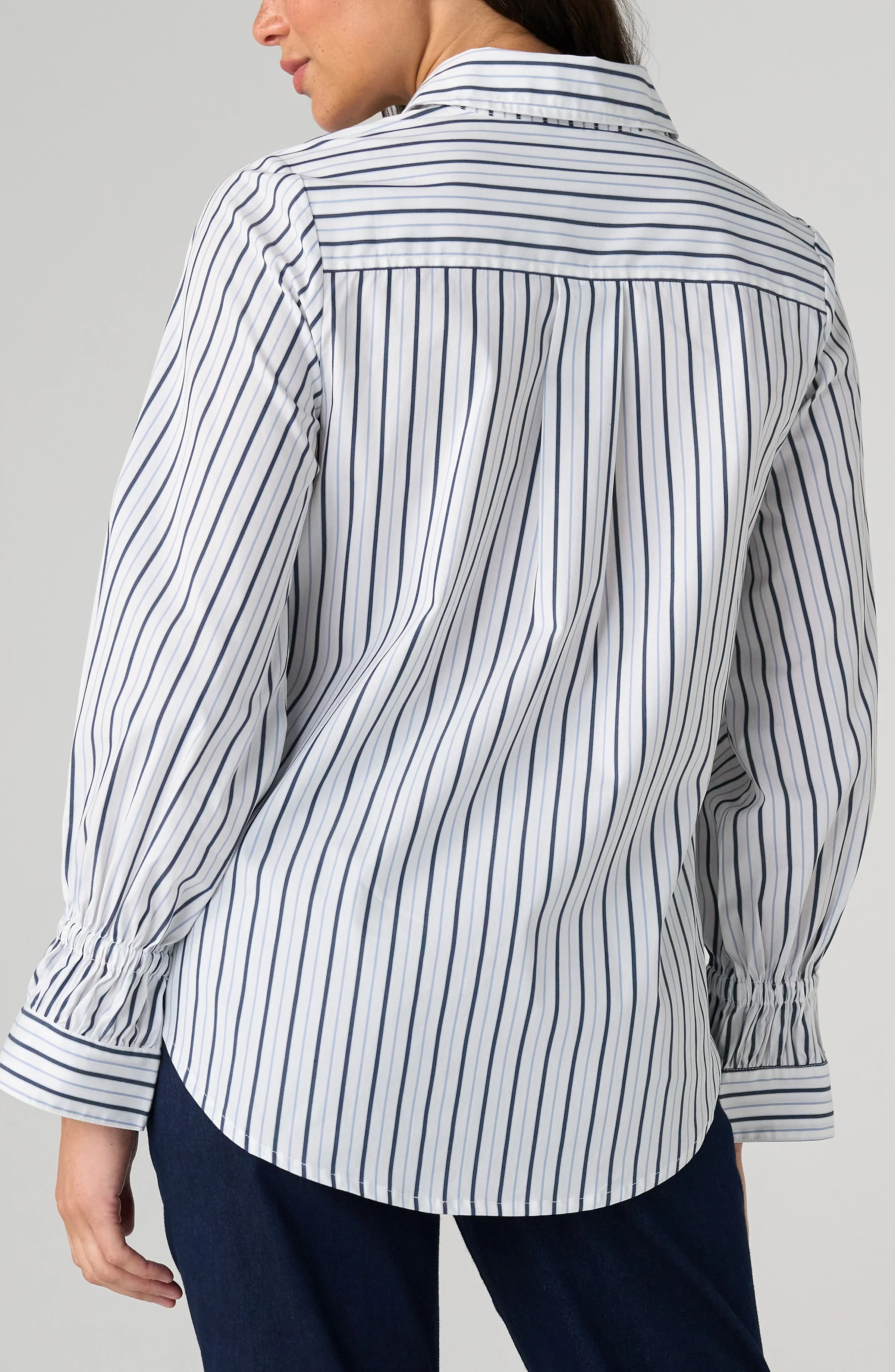 Liverpool - Adjustable Sleeve Button Front Woven Top - White/Navy - 8J54