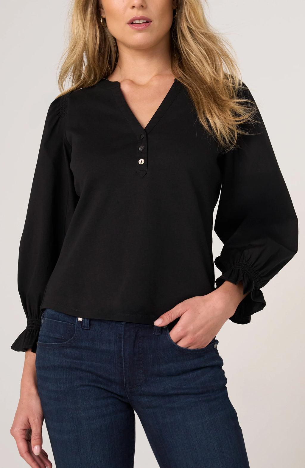 Liverpool - 3/4 Sleeve Knit-to-woven Top W/ Smocking - Black - 8L90